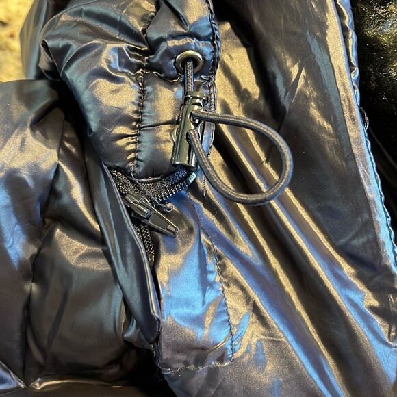 Michael Kors Womens Full Zip Faux Fur Collar Hooded Down Puffer Coat Navy Small - Picture 4 of 9